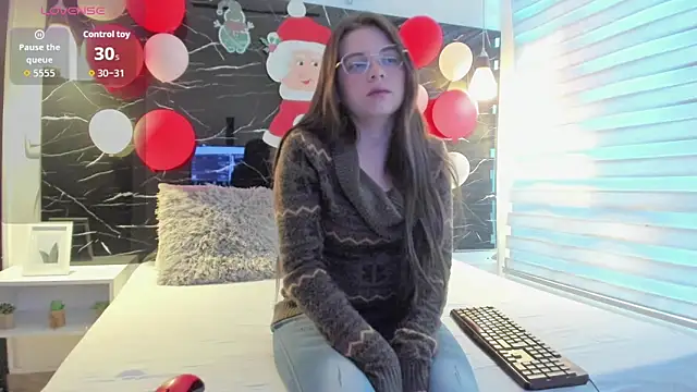 ZOE LE online show from 12-22-25, 11:40