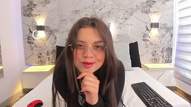 ZOE LE online show from 04-23-26, 12:29