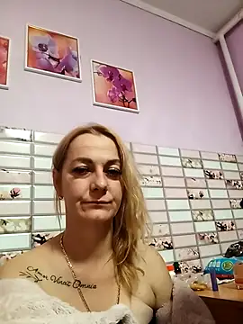 KelsiDylan online show from 02-15-26, 07:43