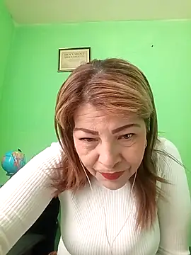 Snapshot of VANESSA__01 chatting on 10-30-25, 02:07 VANESSA 01 online show from 10-30-25, 02:07