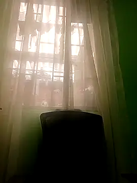 Snapshot of VANESSA__01 chatting on 12-14-25, 11:59 VANESSA 01 online show from 12-14-25, 11:59