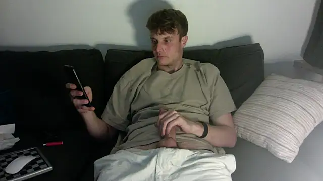 Snapshot of bangzrr3 chatting on 10-04-25, 07:01 bangzrr3 online show from 10-04-25, 07:01