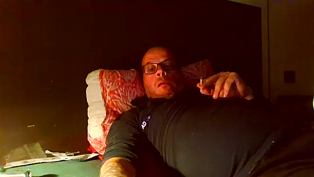 Snapshot of ilmilanese76 chatting on 10-25-25, 12:40 ilmilanese76 online show from 10-25-25, 12:40