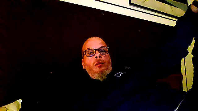 Snapshot of ilmilanese76 chatting on 02-24-26, 12:30 ilmilanese76 online show from 02-24-26, 12:30