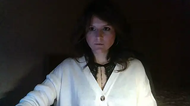 Arivonne online show from 02-08-26, 03:26