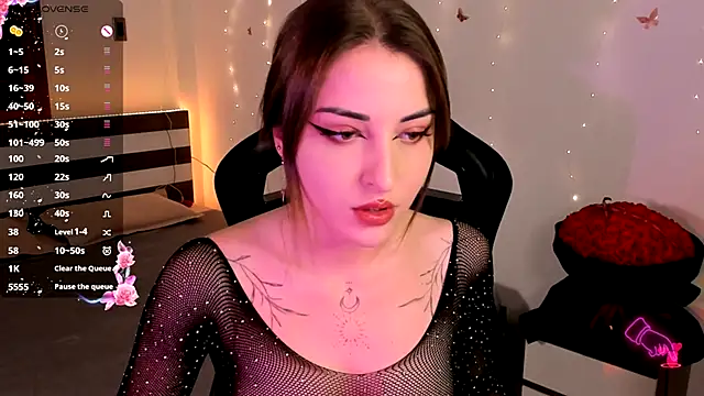 Snapshot of AmyVilvet_ chatting on 11-27-25, 06:10 AmyVilvet online show from 11-27-25, 06:10