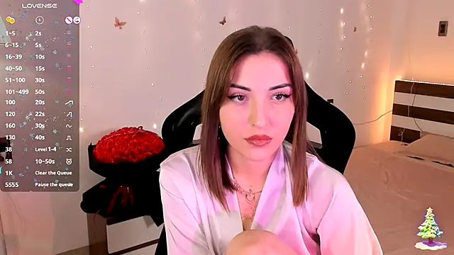 Snapshot of AmyVilvet_ chatting on 12-02-25, 06:36 AmyVilvet online show from 12-02-25, 06:36