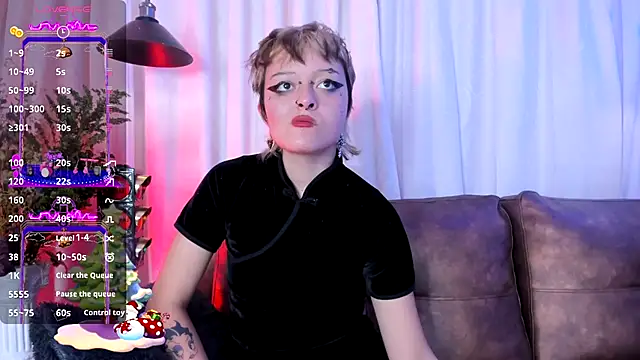 Snapshot of Baby_Punk1 chatting on 12-04-25, 08:06 Baby Punk1 online show from 12-04-25, 08:06