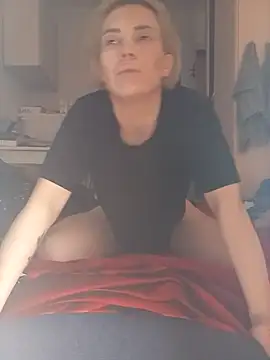 Snapshot of Conny_Shellie chatting on 11-29-25, 03:04 Conny Shellie online show from 11-29-25, 03:04