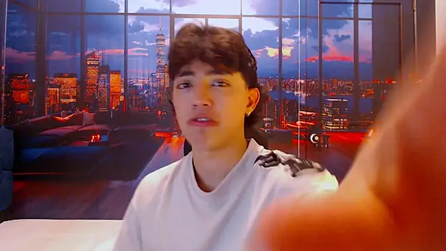 RomeoMillerr online show from 10-05-25, 07:23