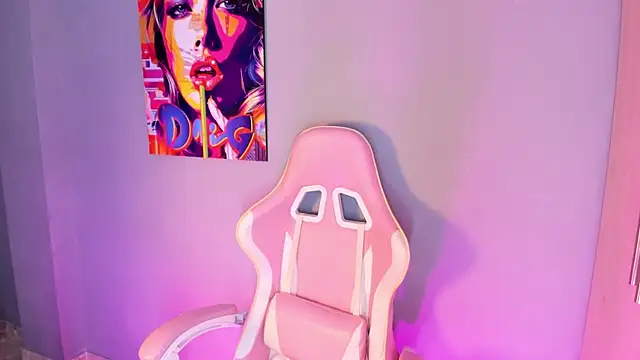 Athenea  fox online show from 12-05-25, 11:52