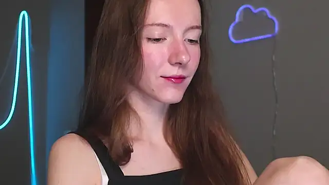 Snapshot of Why_me_stella chatting on 11-09-25, 12:42 Why me stella online show from 11-09-25, 12:42