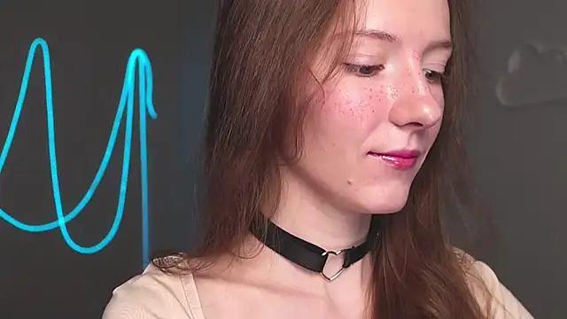 Snapshot of Why_me_stella chatting on 11-28-25, 01:52 Why me stella online show from 11-28-25, 01:52