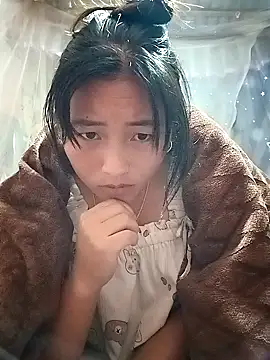 Snapshot of buddy-sexy chatting on 12-04-25, 12:03 buddy-sexy online show from 12-04-25, 12:03