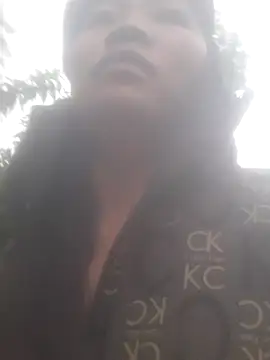 Snapshot of bree-zz chatting on 11-13-25, 12:42 bree-zz online show from 11-13-25, 12:42