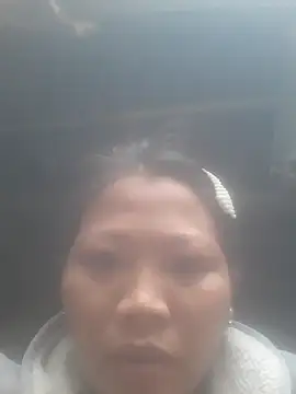 Snapshot of bree-zz chatting on 11-18-25, 02:06 bree-zz online show from 11-18-25, 02:06