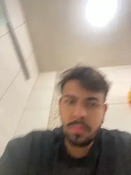 Snapshot of artzin2334 chatting on 09-27-25, 04:45 artzin2334 online show from 09-27-25, 04:45