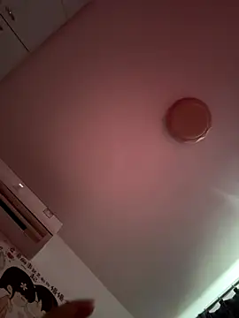 Snapshot of tanmeimi188 chatting on 10-24-25, 06:43 tanmeimi188 online show from 10-24-25, 06:43