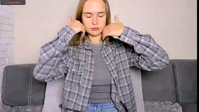 LilMary  online show from 11-07-25, 08:25