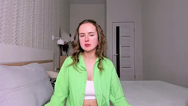 LilMary  online show from 02-18-26, 12:28