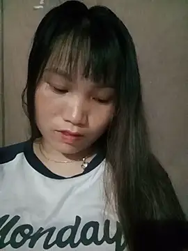 Snapshot of min-xinh chatting on 06-21-26, 01:35 min-xinh online show from 06-21-26, 01:35