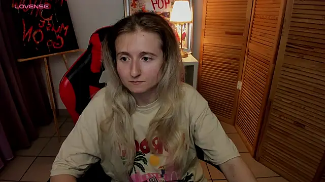 CamillaDreamer online show from 08-01-26, 04:28