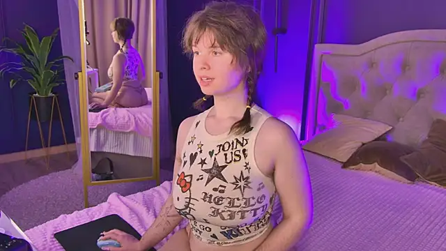 Lilly Stark online show from 02-28-26, 05:30