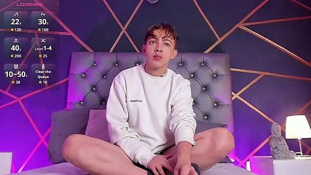 Lian Miller1  online show from 03-27-26, 12:27