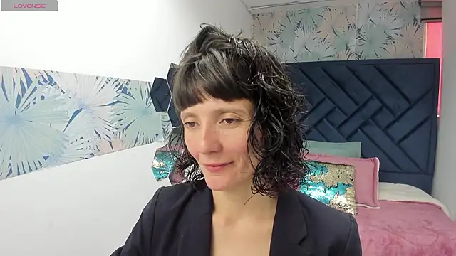 Valery More   online show from 03-29-26, 01:11