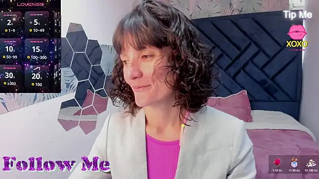 Valery More   online show from 07-22-26, 01:47
