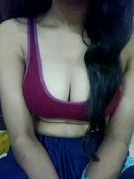 Snapshot of Meenu_rani6 chatting on 11-09-25, 05:06 Meenu rani6 online show from 11-09-25, 05:06