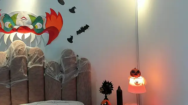Daisy93  online show from 10-15-25, 12:16