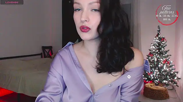 Lessie  online show from 12-16-25, 07:30