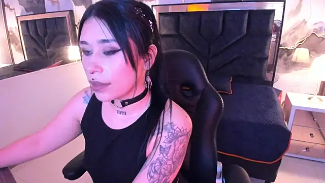 SusanVilla online show from 03-16-26, 07:29