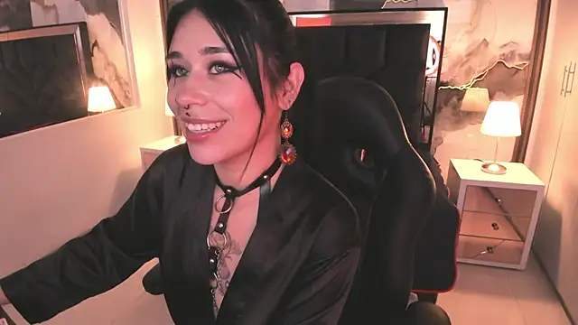 Snapshot of SusanVilla chatting on 05-14-26, 07:53 SusanVilla online show from 05-14-26, 07:53