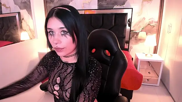 Snapshot of SusanVilla chatting on 05-21-26, 08:16 SusanVilla online show from 05-21-26, 08:16