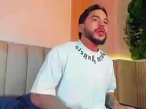 Dante Dimarco online show from 10-30-25, 01:07