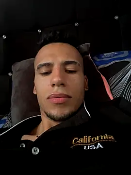 Snapshot of wiland_hot23 chatting on 10-07-25, 01:19 wiland hot23 online show from 10-07-25, 01:19