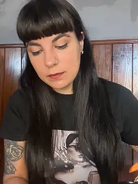 Snapshot of Lucecitalove chatting on 10-16-25, 12:39 Lucecitalove online show from 10-16-25, 12:39