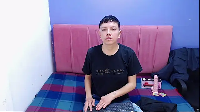 Snapshot of alexmadisoncm101 chatting on 10-08-25, 03:04 alexmadisoncm101 online show from 10-08-25, 03:04