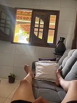 Snapshot of MCLZK chatting on 12-05-25, 05:31 MCLZK online show from 12-05-25, 05:31