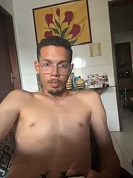 Snapshot of MCLZK chatting on 02-21-26, 07:26 MCLZK online show from 02-21-26, 07:26