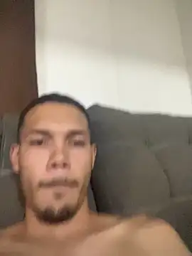 Snapshot of MCLZK chatting on 03-02-26, 07:32 MCLZK online show from 03-02-26, 07:32