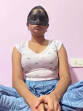 Snapshot of TeluguIshu_teen20 chatting on 10-05-25, 07:23 TeluguIshu teen20 online show from 10-05-25, 07:23