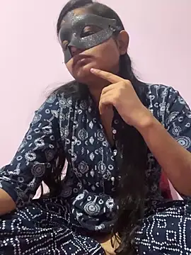 Snapshot of TeluguIshu_teen20 chatting on 11-17-25, 04:24 TeluguIshu teen20 online show from 11-17-25, 04:24