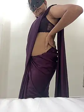 Snapshot of TeluguIshu_teen20 chatting on 11-26-25, 06:42 TeluguIshu teen20 online show from 11-26-25, 06:42