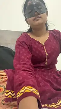 Snapshot of TeluguIshu_teen20 chatting on 02-16-26, 05:42 TeluguIshu teen20 online show from 02-16-26, 05:42