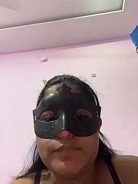 Snapshot of TeluguIshu_teen20 chatting on 02-25-26, 10:47 TeluguIshu teen20 online show from 02-25-26, 10:47