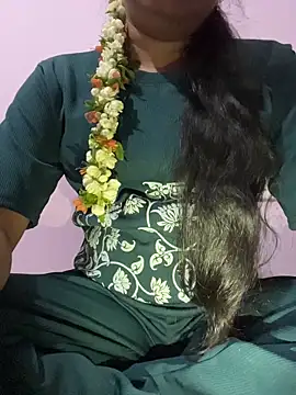 Snapshot of TeluguIshu_teen20 chatting on 03-06-26, 06:04 TeluguIshu teen20 online show from 03-06-26, 06:04