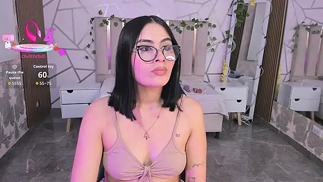 Snapshot of casse_tay chatting on 06-20-26, 03:42 casse tay online show from 06-20-26, 03:42